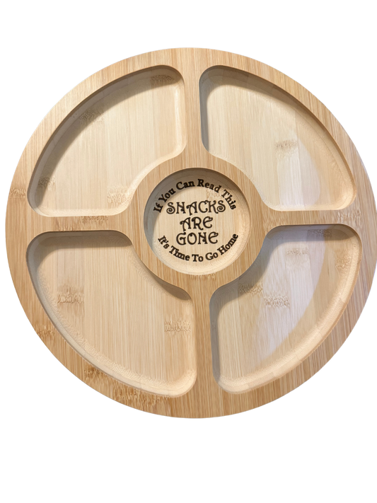 Custom Engraved Round Charcuterie Board with Clear Lid & Carrying Handle